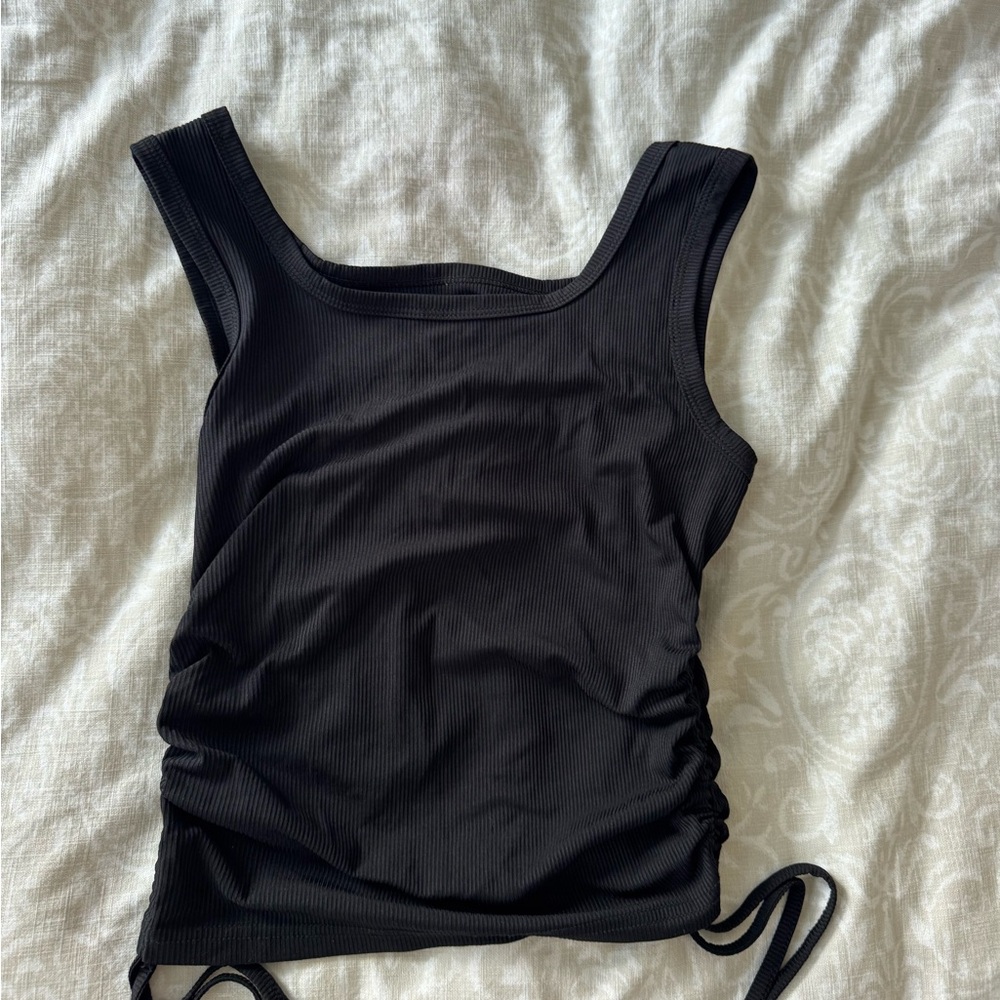 SHEIN Black Ribbed Square Neck Tank